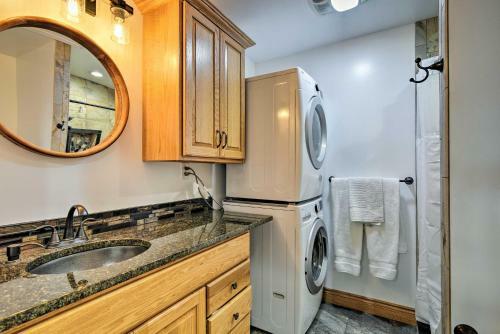 Waterfront Bay City Home With Dock And Boat Launch!