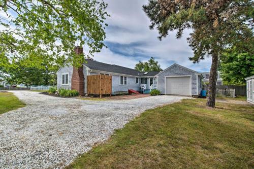Quiet Cape Cod Home With Gazebo And Walk To Beach