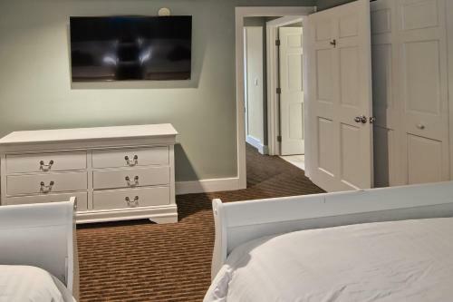 691 Disciples Village Condo
