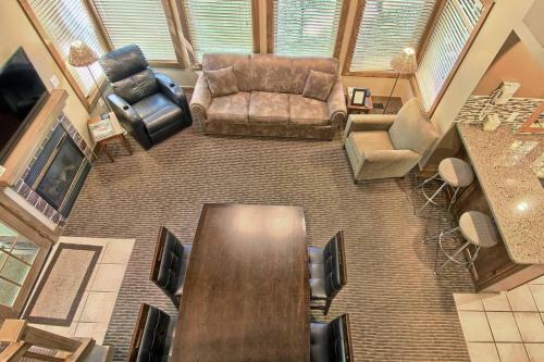 728 Disciples Village Condo