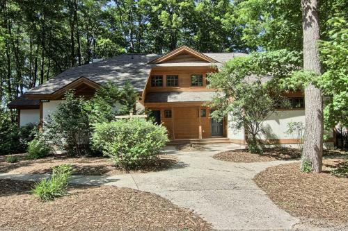728 Disciples Village Condo