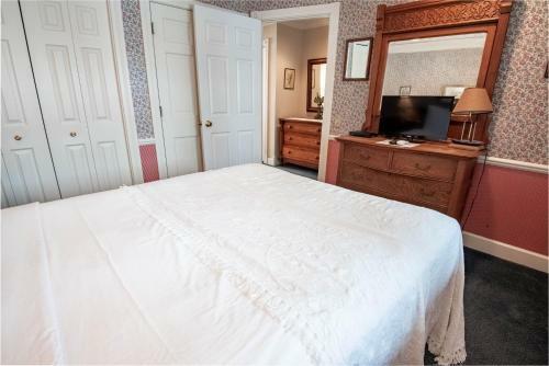 110 Water Street Inn