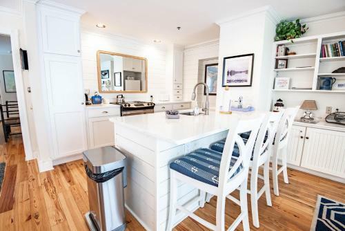115 Water Street Inn