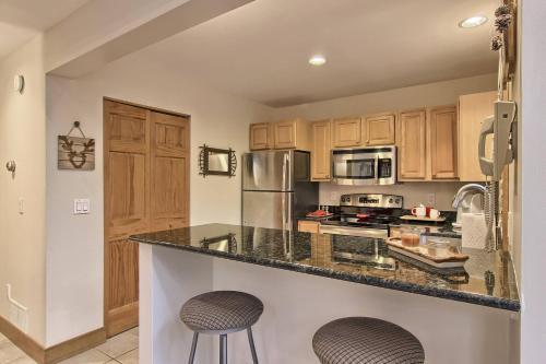 662 Disciples Village Condo