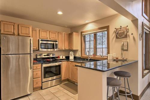 662 Disciples Village Condo