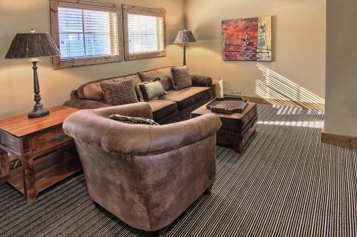7317 Creekside Condo