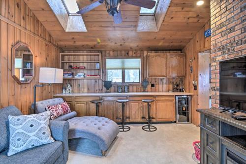 Cozy Lake Mitchell Cabin With Waterfront Views!