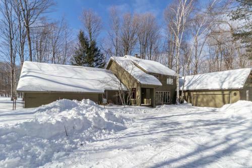 Birchwood: Gracious Home