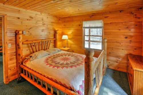 Private South Boardman Cabin On 10 Forest Acres!