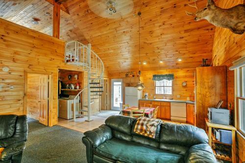 Private South Boardman Cabin On 10 Forest Acres!