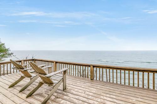 Harbert Lakefront