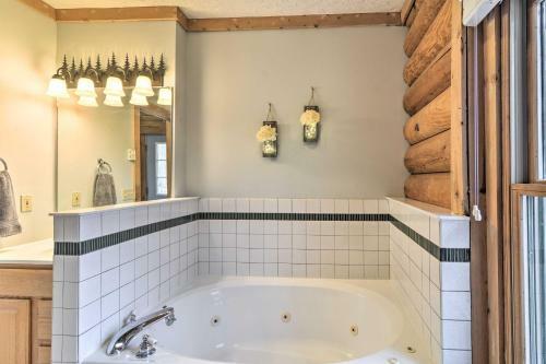 Secluded Gaylord Cabin With Deck And Gas Grill!