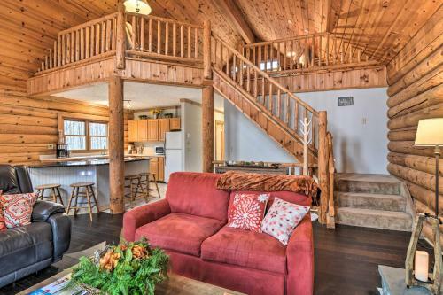 Secluded Gaylord Cabin With Deck And Gas Grill!
