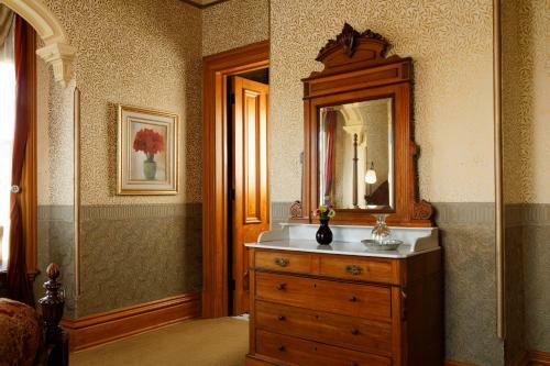 Hotel Kalamazoo House