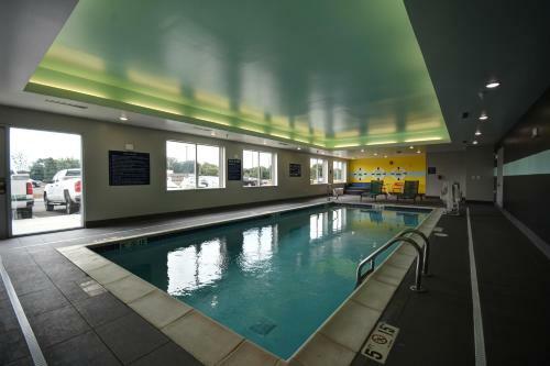 Hotel Tru By Hilton Monroe, Mi