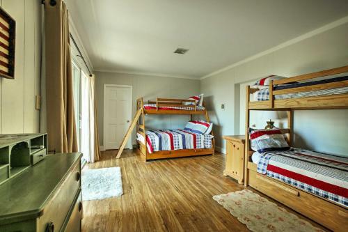 Cedarshore Cottage 5br Beachfront Northport Home