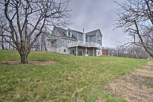 Northport Home With Deck And Panoramic Lake View!