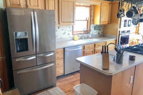 Northport Home With Deck And Panoramic Lake View!