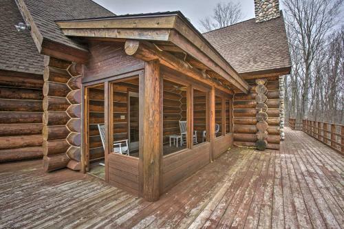 Secluded, Luxury Lodge Less Than 15 Mi To Boyne Mtn!