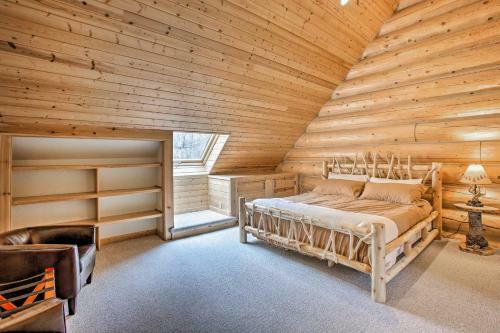 Secluded, Luxury Lodge Less Than 15 Mi To Boyne Mtn!