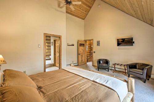 Secluded, Luxury Lodge Less Than 15 Mi To Boyne Mtn!