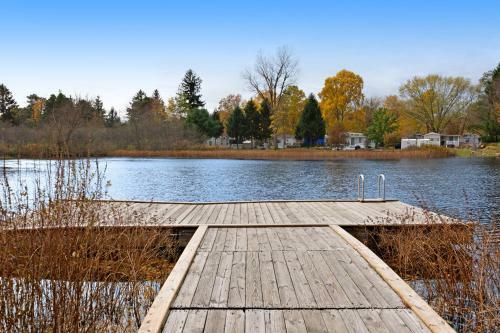 Kingfisher Cove Cabin 27