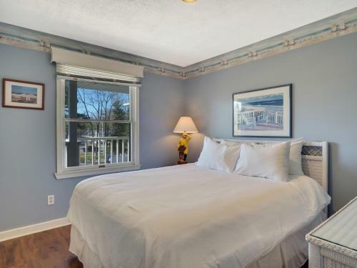 304 North Shore Inn