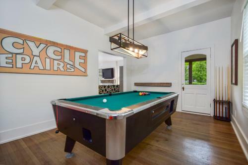 Villa Saugatuck Farmhouse