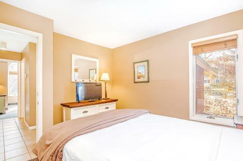 Wintergreen Condos
