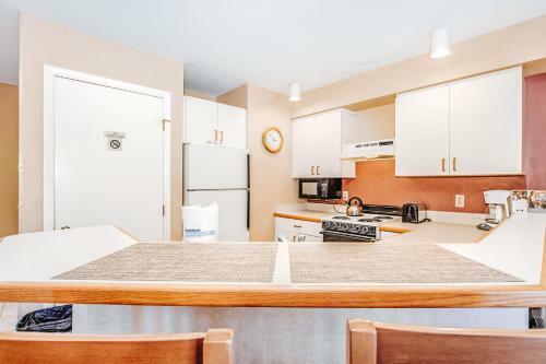 Wintergreen Condos