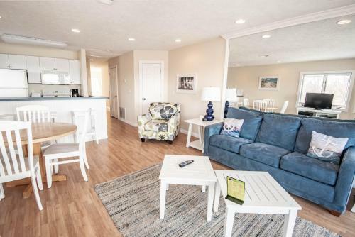 Beach Room 220
