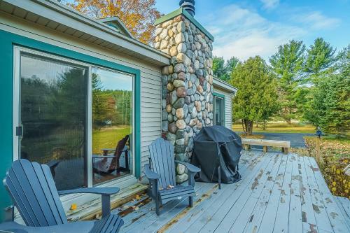 Lodge Riverside Abode