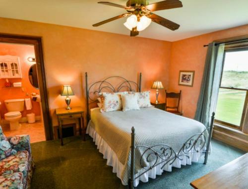 Country Hermitage Bed & Breakfast