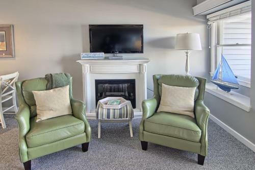 204 North Shore Inn