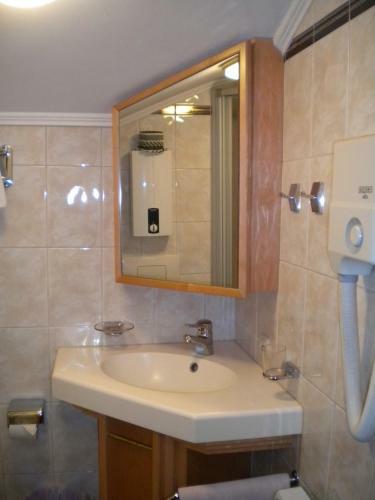 Hostal Pension K�berl