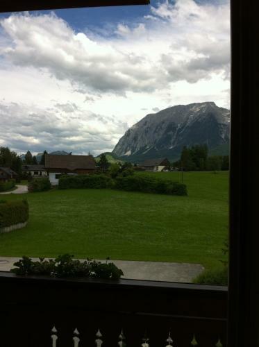 Hostal Pension K�berl