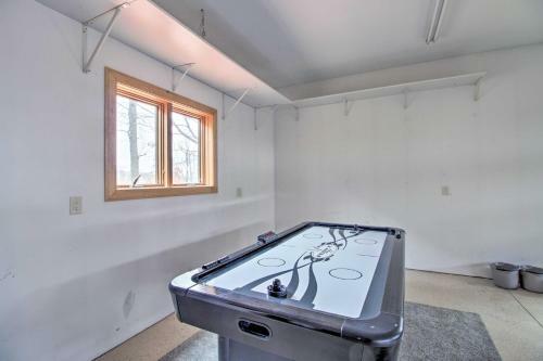 Magnificent House With Game Room On Lake Latoka