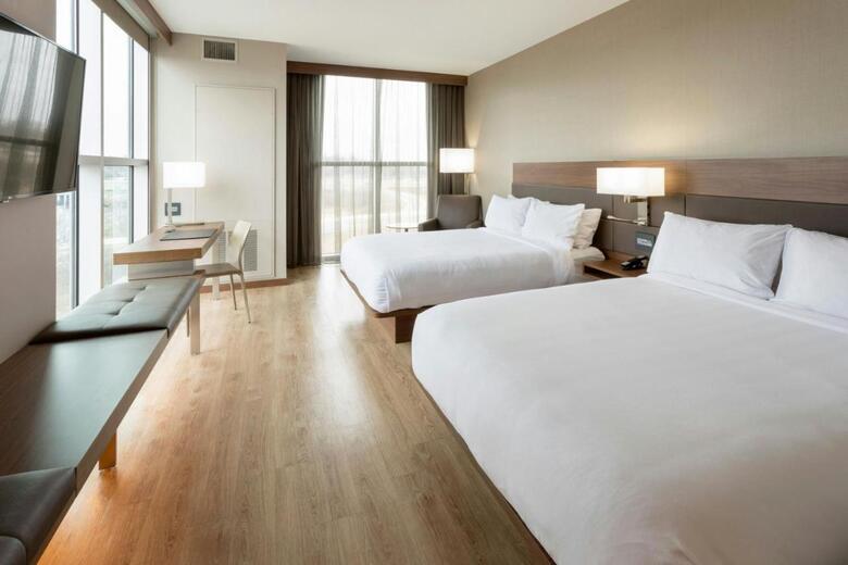 AC Hotel By Marriott Minneapolis West End