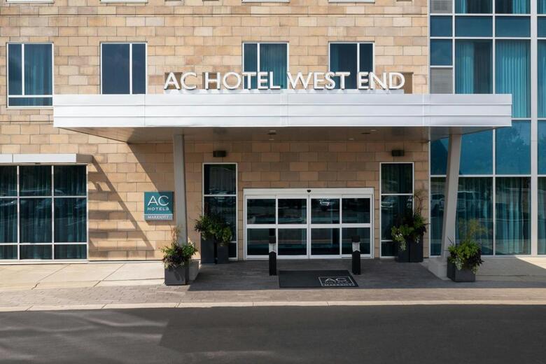 AC Hotel By Marriott Minneapolis West End