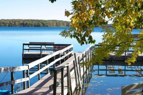 Hotel Five Lakes Resort