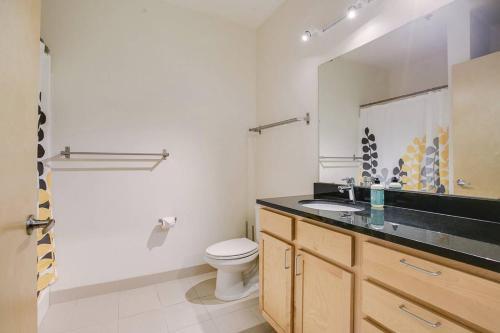 Apartamento University Sanctuary + Gym