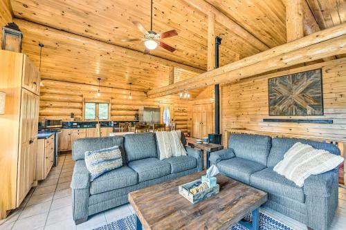 Lutsen Cabin With Fire Pit, Patio And Deck!