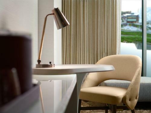 Hotel Omni Viking Lakes