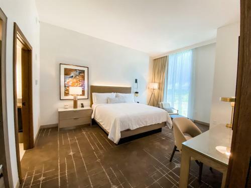 Hotel Omni Viking Lakes