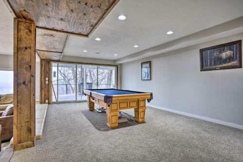 Chic Chaska Retreat With Deck Overlooking Dtwn!