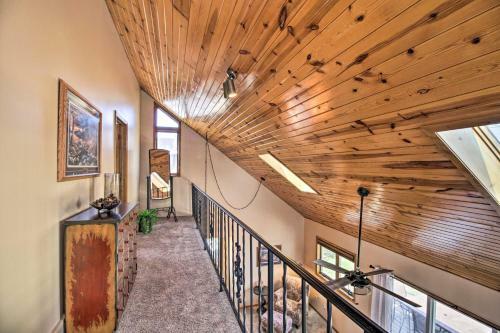 Authentic Cabin With Fire Pit On Roberds Lake!