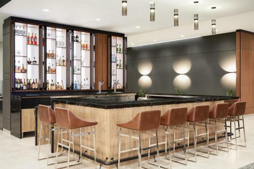 AC Hotel By Marriott Minneapolis West End