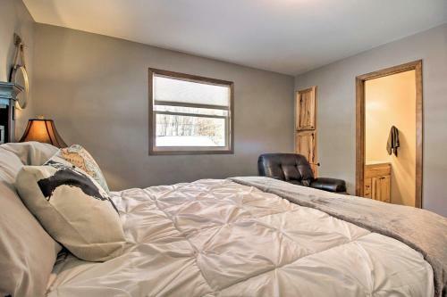 Brainerd Lakes Cabin On 2-acres With Dock And Fire Pit