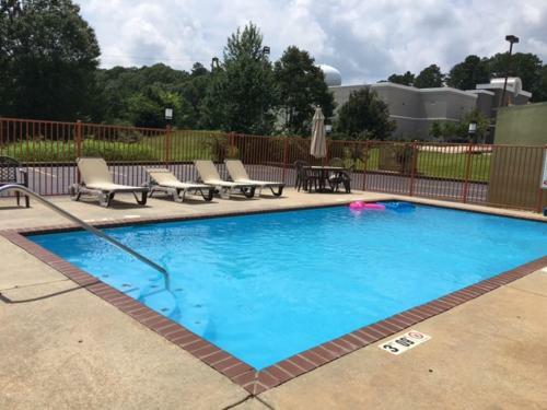 Motel America's Best Value Inn & Suites-clinton