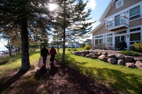 Hotel Larsmont Cottages